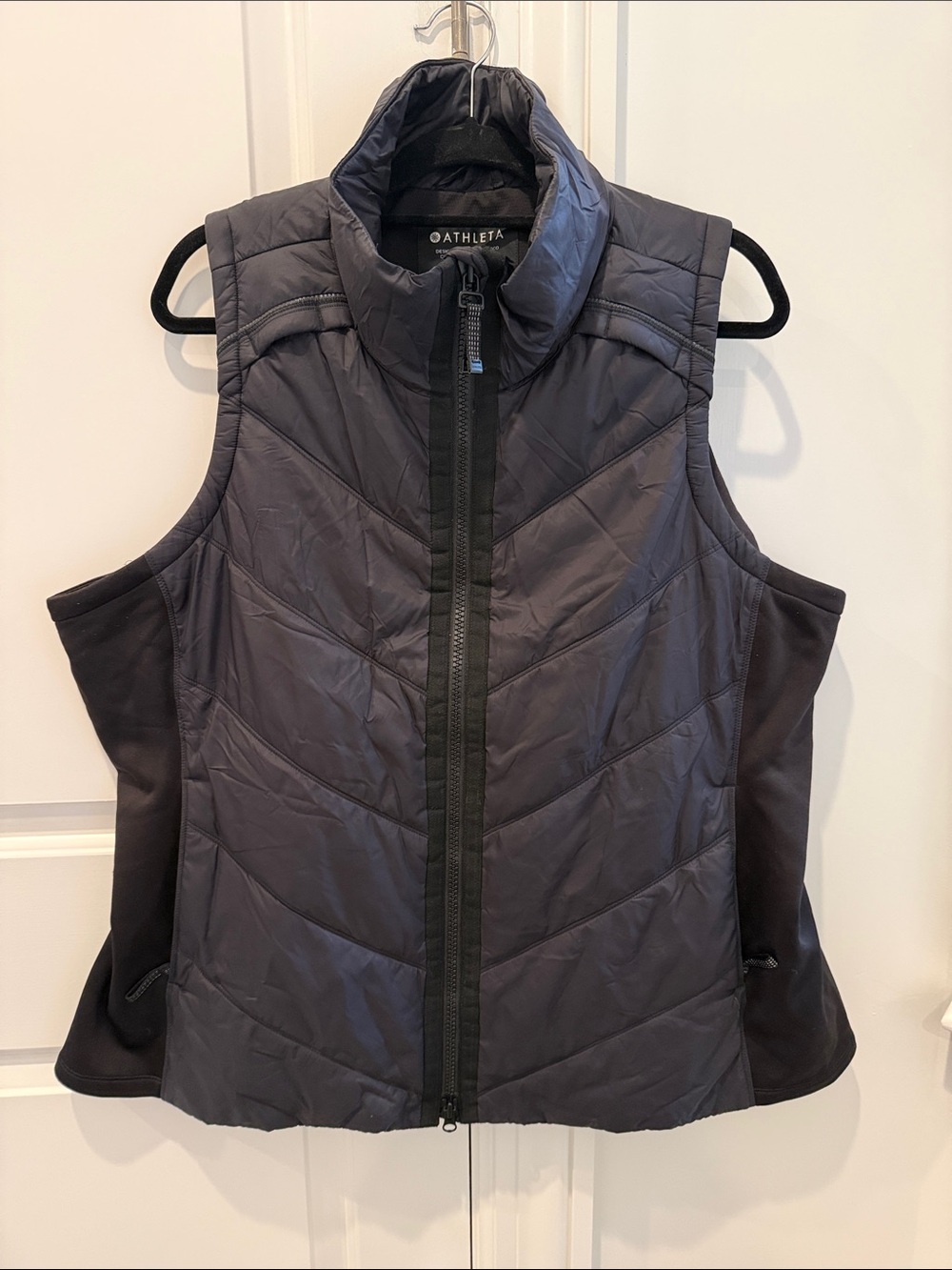 Athleta Rock Ridge PrimaLoft Vest Black Size 2x